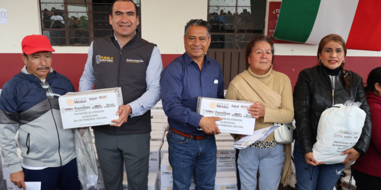 Entregan 4,713 despensas a familias de Xiutetelco: Presidente Baltazar Narciso reafirma compromiso con la alimentación digna